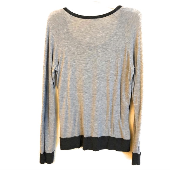 6 degrees Long sleeves Lace accent XL Grey/Black - Picture 2 of 3